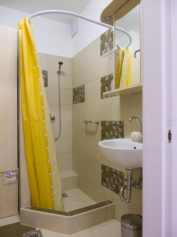 Aqua Apartman Gyula Eksteriør billede