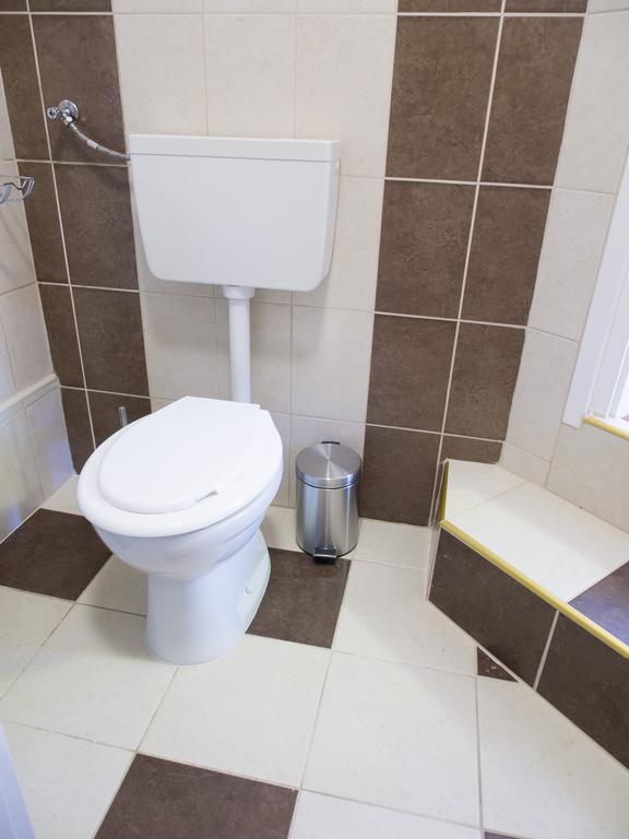Aqua Apartman Gyula Værelse billede