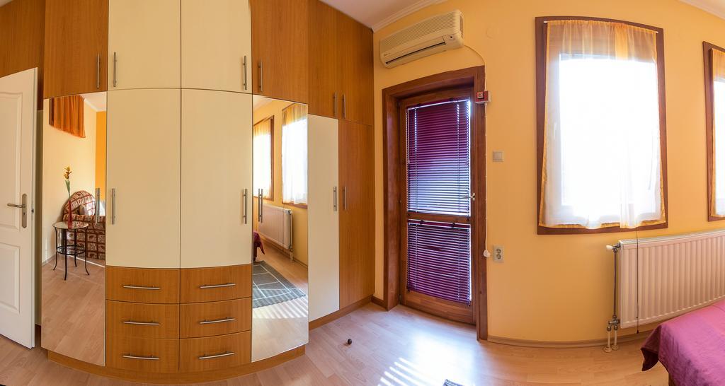 Aqua Apartman Gyula Eksteriør billede